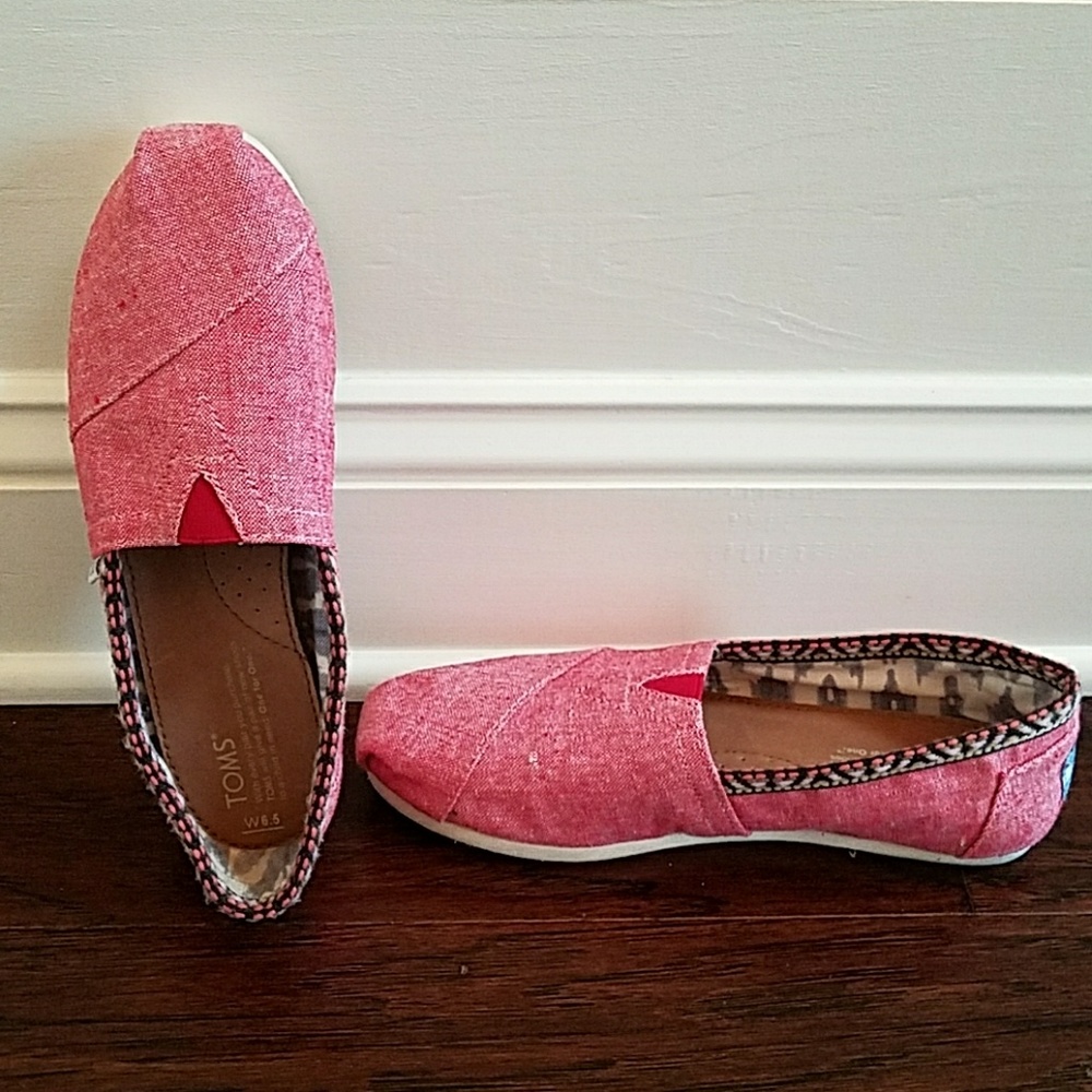 Red Toms
